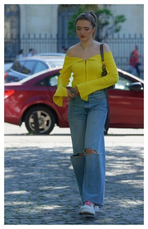 Girlie Casual Jeans Attractive