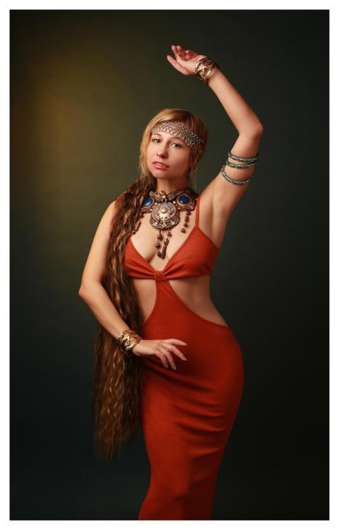 Woman Beauty Fashion Eastern