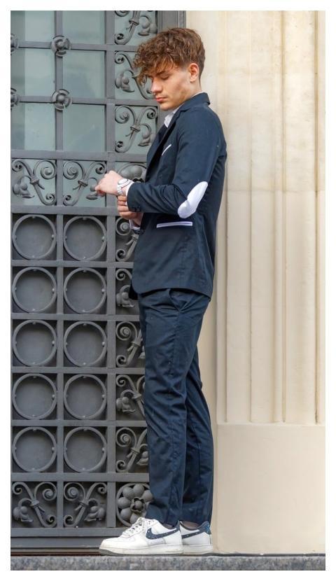 Boy Costume Sneakers Wristwatch