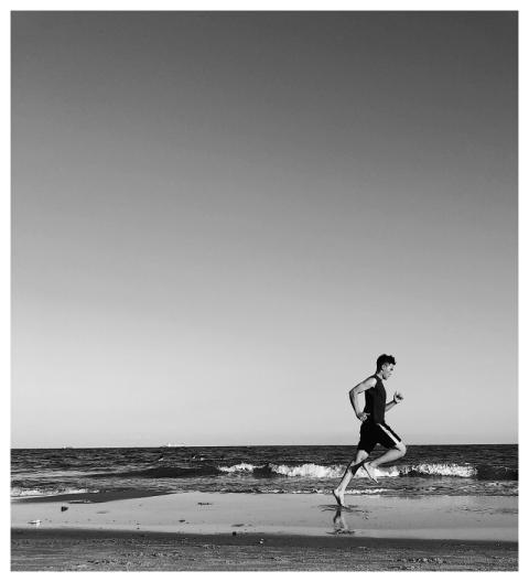 Run Beach Ocean People