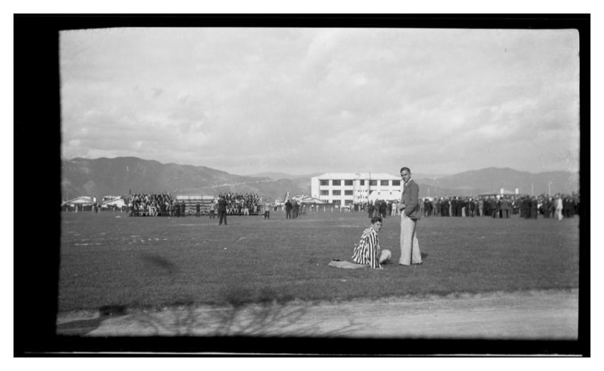 [Men sports field]. (1920s 1930s)