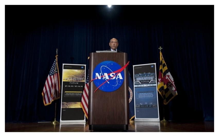 Space Technology Industry Forum (201007130013HQ)