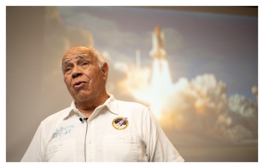 ‘STEM Boys Night In’ at NASA Goddard