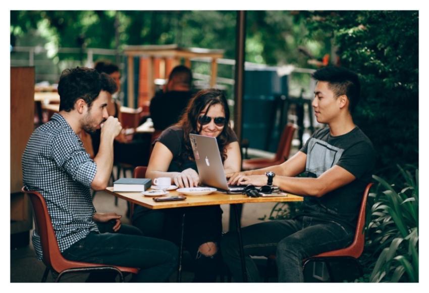 Businessmeeting People