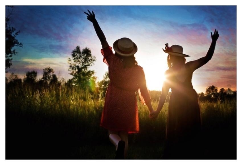 Friends traveling together