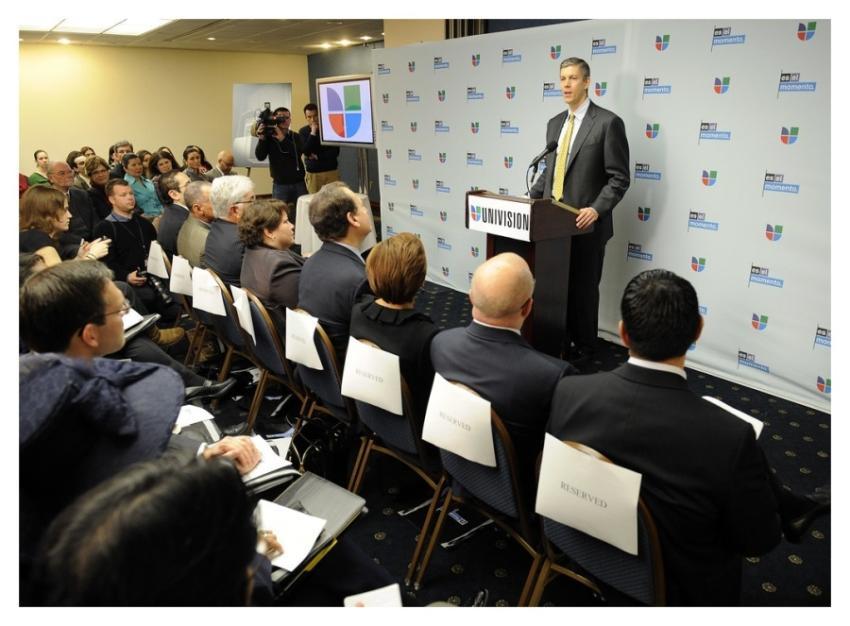 NASA Univision Hispanic Education Campaign (201002