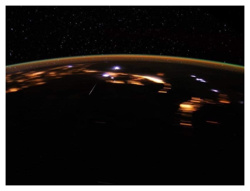 Stunning Lyrids Over Earth at Night (NASA, Interna