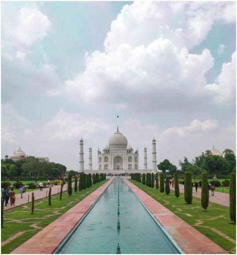 Stunning view of the Taj Mahal and its reflection