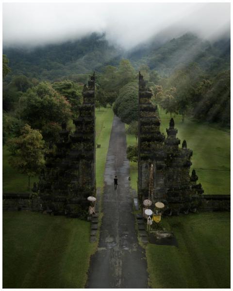 A stunning aerial view of the iconic Handara Gate