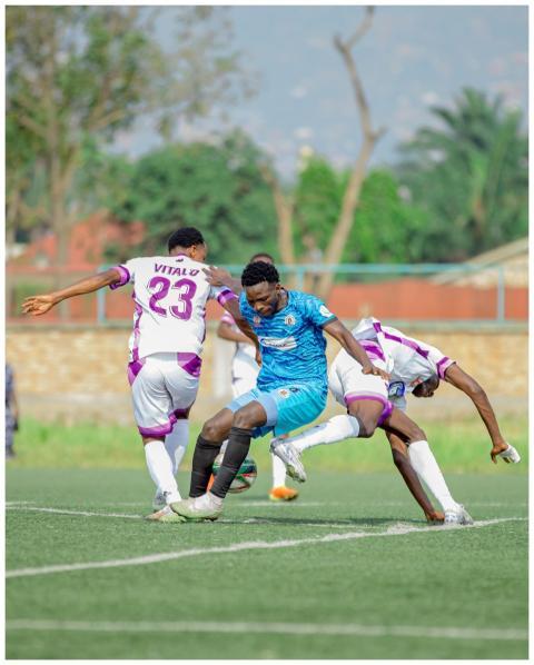 Dynamic capture of players in an intense soccer ma