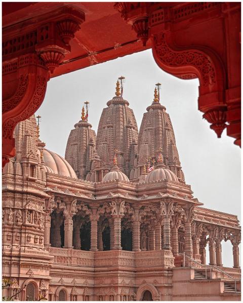 Explore the intricate artistry of a Hindu temple i