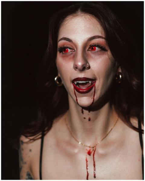 Vampire Woman Red Eyes