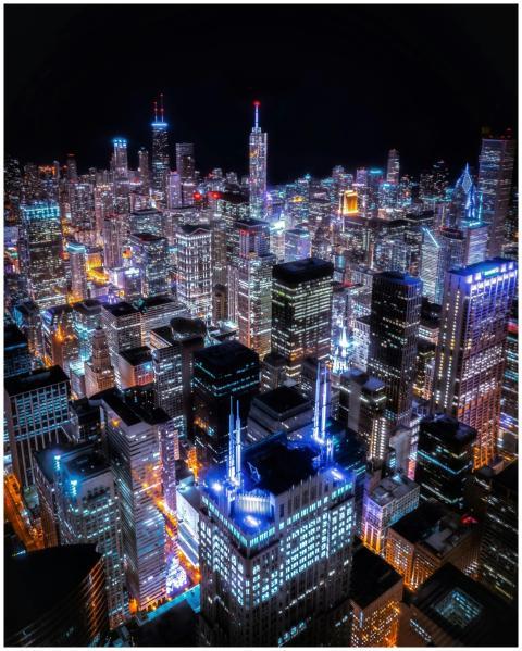 Stunning aerial view of Chicago's illuminated skyl