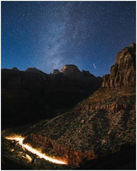 Breathtaking night sky over a Utah canyon with sta