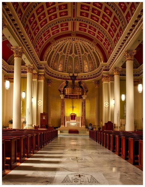 Captivating view of a splendid cathedral interior