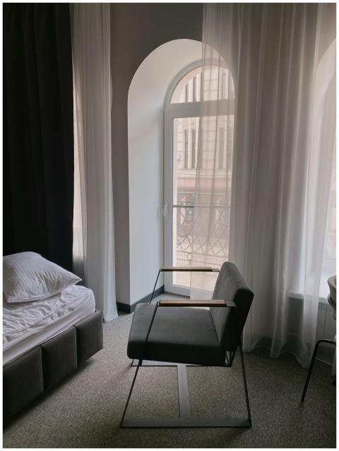 Modern bedroom interior featuring a minimalist des