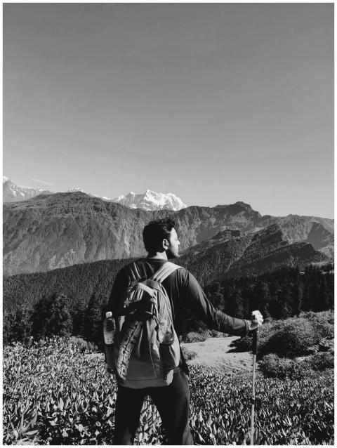 Black White Hiker Majestic