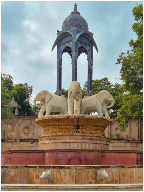 Elephant Fountain Historic Monument