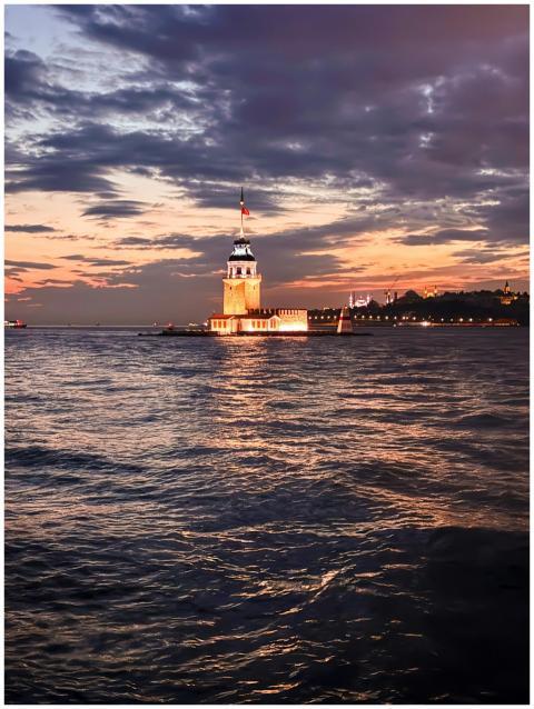 Scenic Maiden S Tower