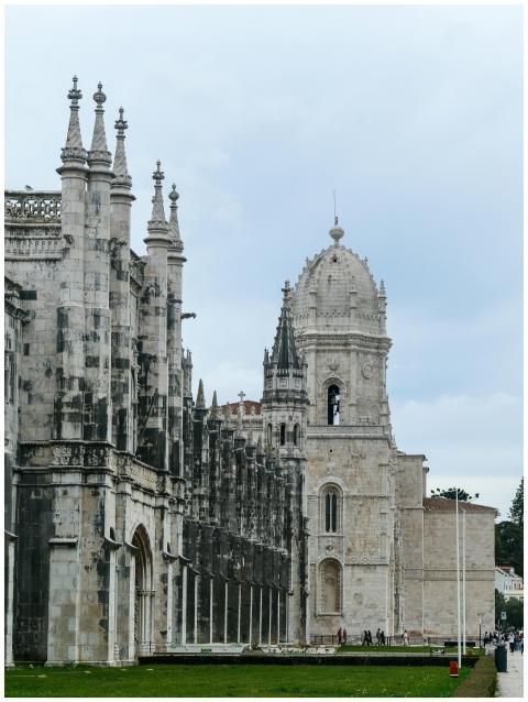 Explore the intricate Gothic architecture of the i