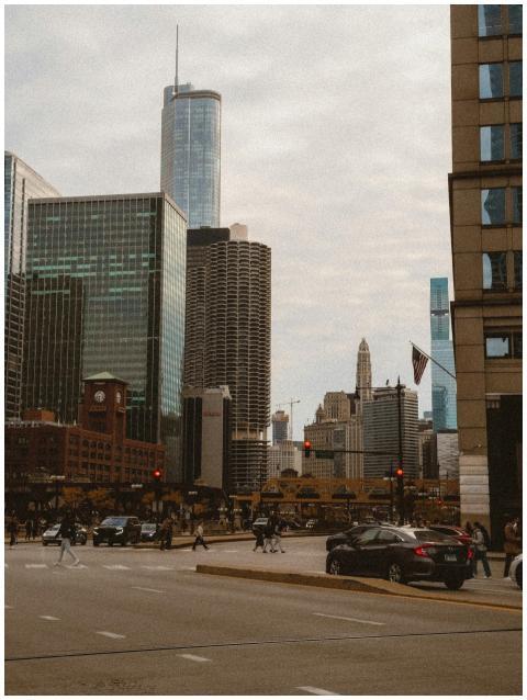Street view in Chicago with famous skyscrapers and