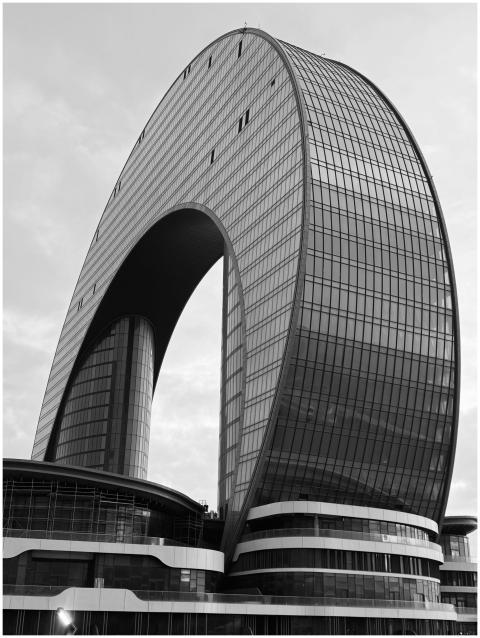 Striking loop-shaped skyscraper with modern archit