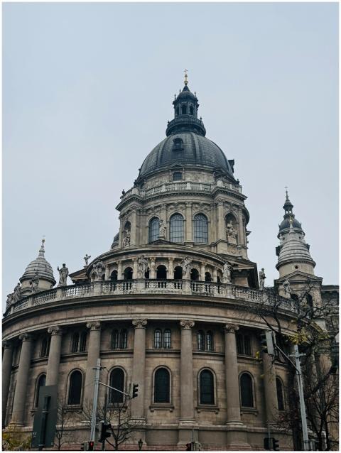 St. Stephen's Basilica in Budapest with its stunni