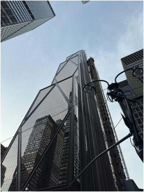 Skyscraper Modern Cityscape Reflections