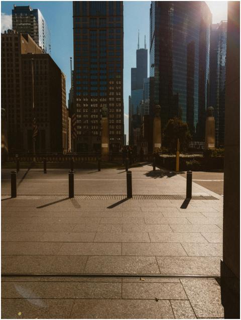 Urban cityscape of Chicago with iconic skyscrapers