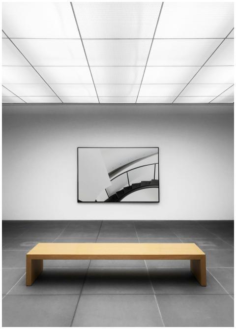 Minimalist art gallery in Nuremberg showcasing mod