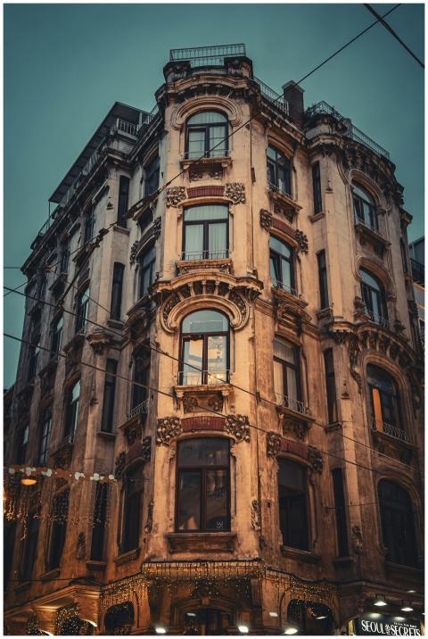 A classic vintage architecture building in Istanbu