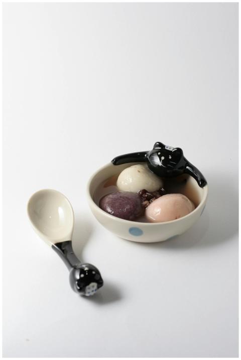 Colorful Taiwanese glutinous rice balls in a playf