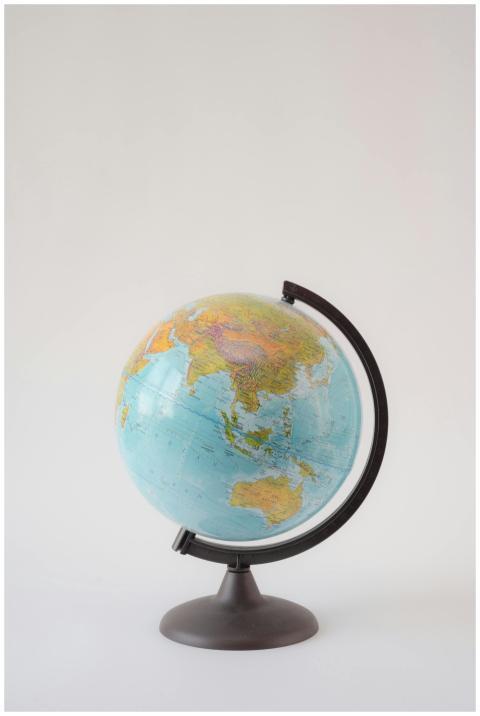 A detailed world globe perfect for geography learn