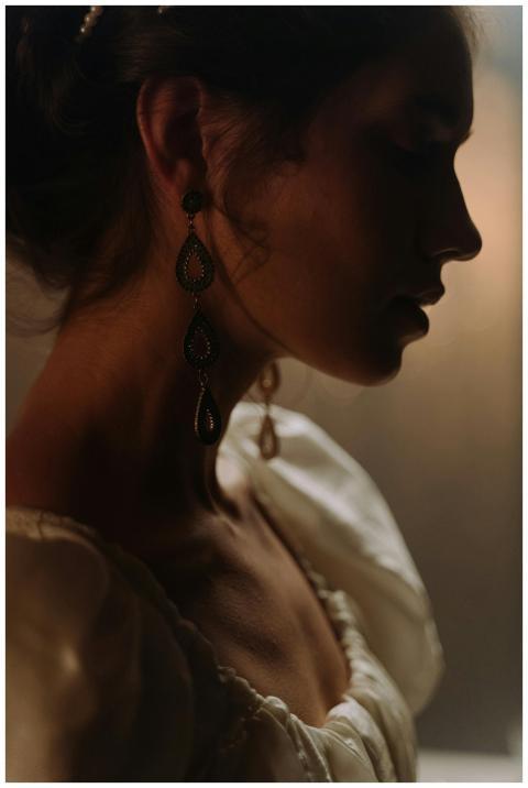 Elegant silhouette portrait of a woman in 19th-cen