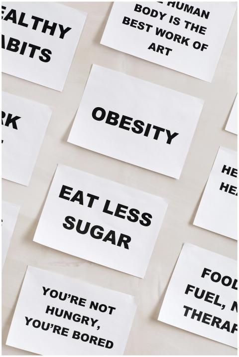 Motivational cards promoting a healthy lifestyle w