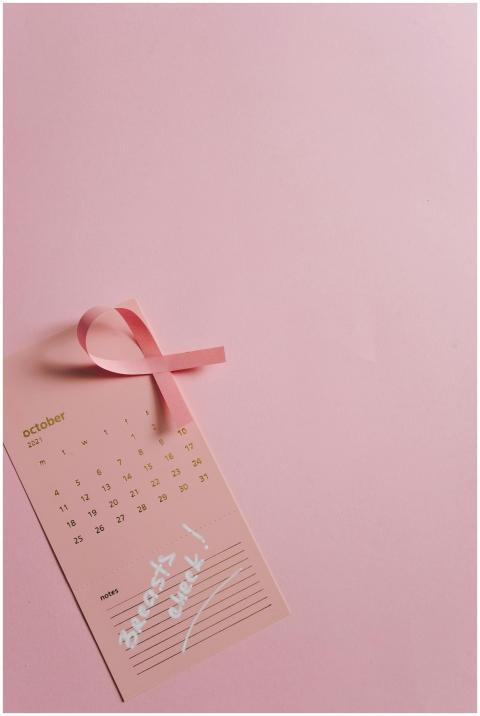 October calendar page with a pink ribbon symbolizi