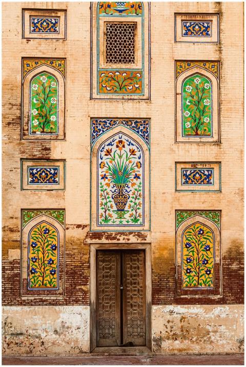 Detailed view of the intricate Mughal architectura