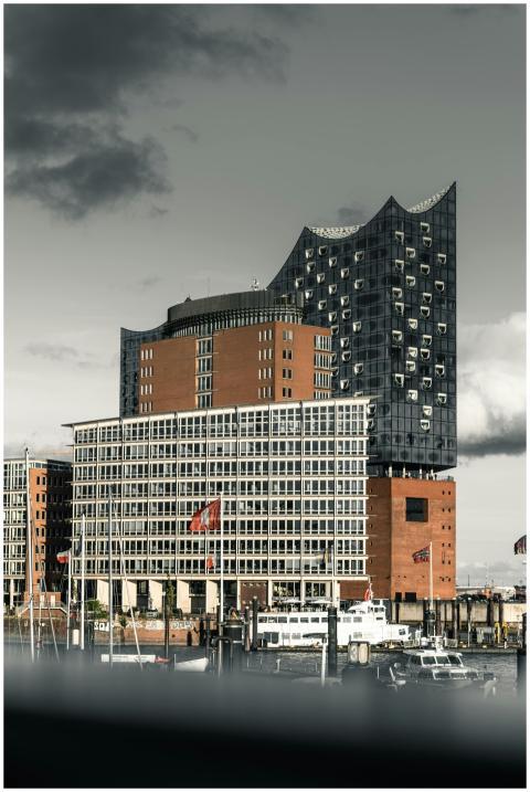 Scenic view of the iconic Elbphilharmonie building
