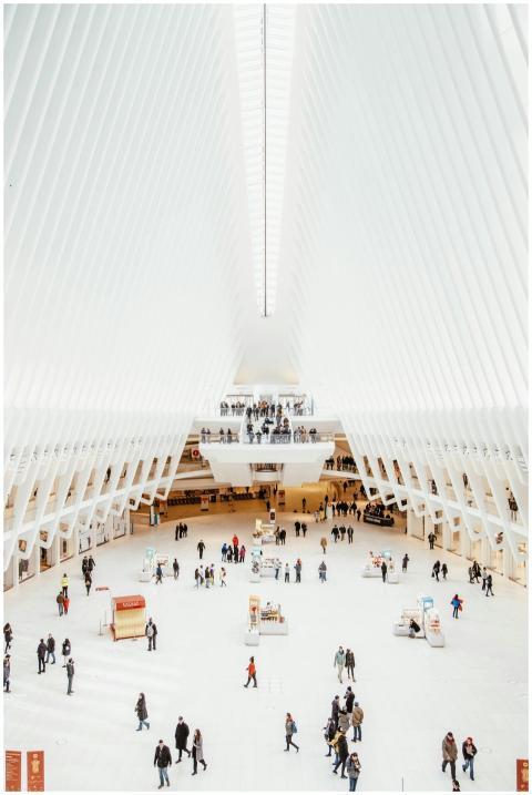 The majestic interior of the World Trade Center Oc