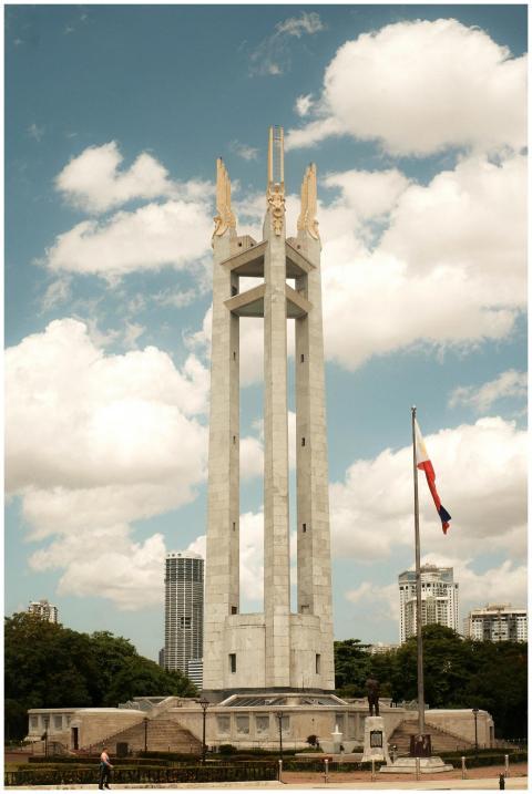 Tall monument with three spires in Quezon City, Ph