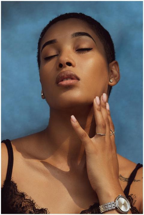 Stunning portrait of a woman with short hair and c