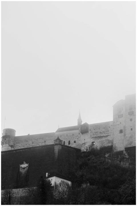 Black and white view of Hohensalzburg Fortress shr