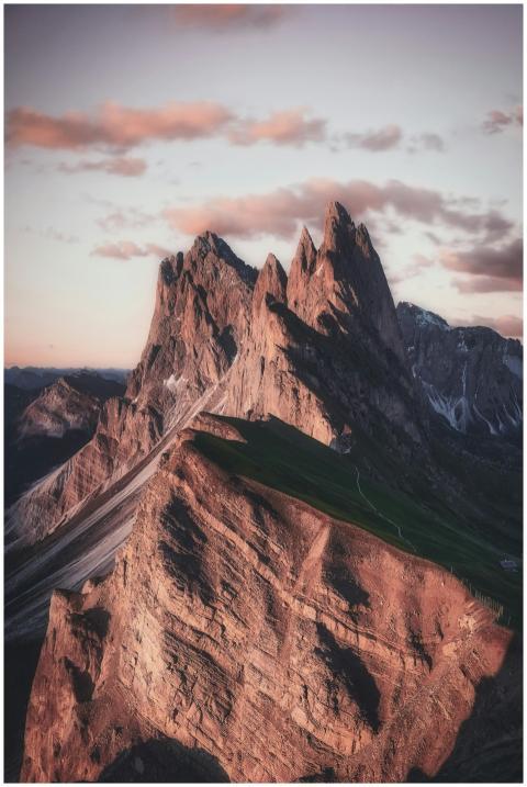 Breathtaking view of the sharp peaks of Seceda in