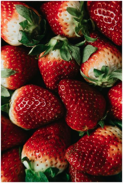 Vibrant close-up image showcasing fresh ripe straw