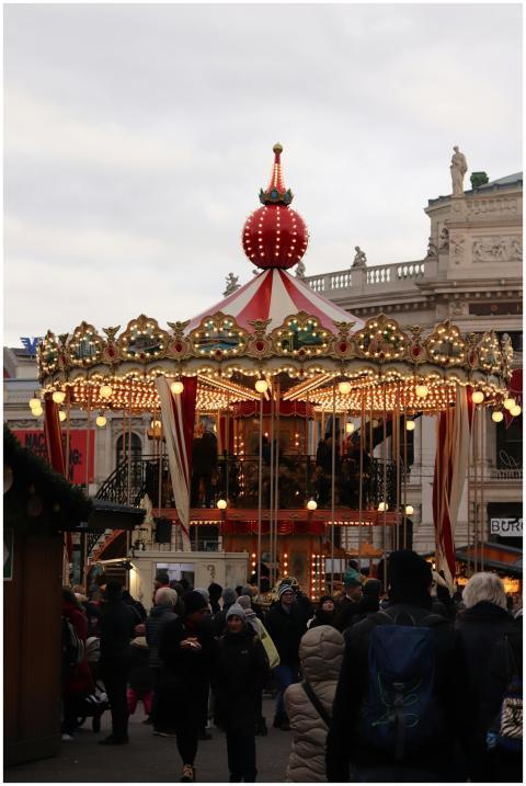 Explore the vibrant Christmas market in Vienna fea