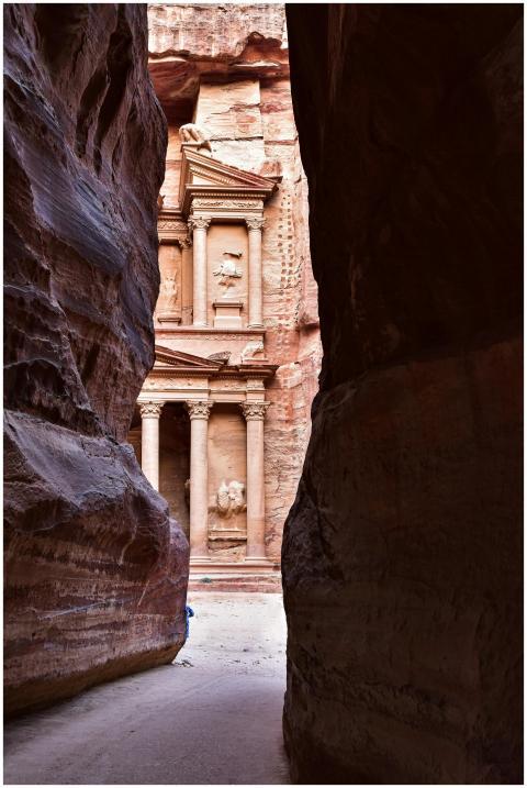 Discover the stunning entrance to Petra's Treasury