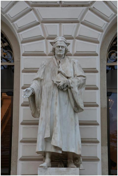 Marble statue of a historical figure in Vienna, Au
