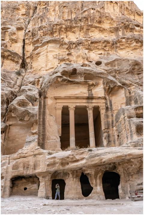 Explore the majestic Bab as-Siq Triclinium in Petr