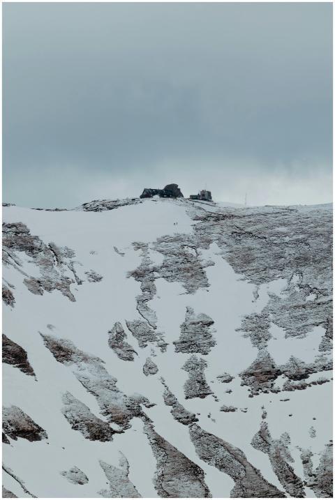 Breathtaking snowy mountain view captured in Buște