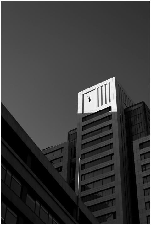 Black and white photo of modern architecture in Lo